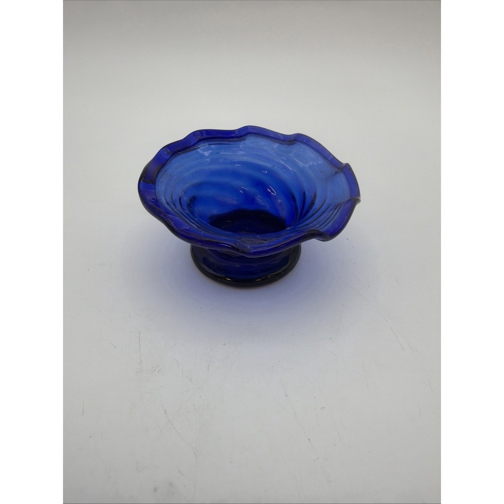 Vintage Cobalt Blue Hand Blown Glass Swirl Ruffle Edge Bowl